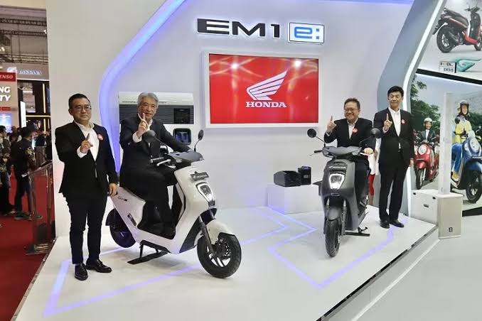 2024 Honda SC-e Electric Scooter