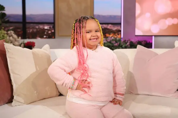 Indy Bugg Net Worth: Biography, Age, Family, Content Creation & Career Vision 3 Social Mediaย