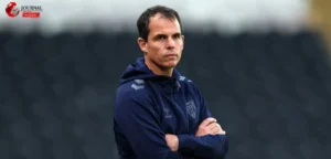 Sunderland Boss Le Bris eager for West Ham opener and explains captaincy switch