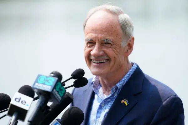 Thomas R. Carper Career
