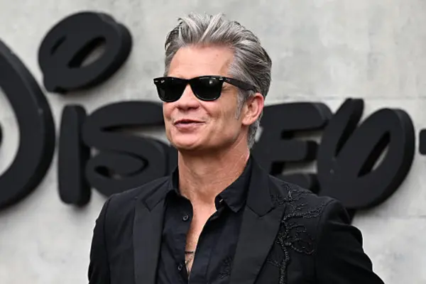Timothy Olyphant Bio: Early Life, Career and Social Media