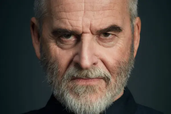 Trevor Eve Net Worth 2025: Film Career Earnings & Personal Life Revealed 2 Trevor Eve Bio: Early Life, Career and Social Media