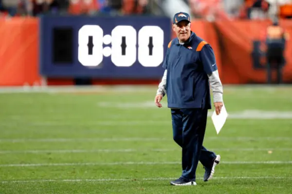 Vic Fangio’s Social Media Accounts