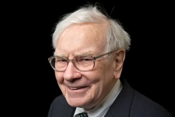 Warren Buffett Net Worth 2025: The Story of the World’s Greatest Investor 1 Warren Buffett Net Worth 2025