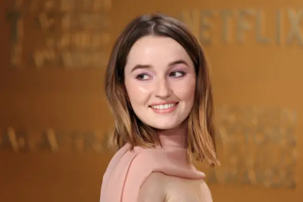 Kaitlyn Dever Net W